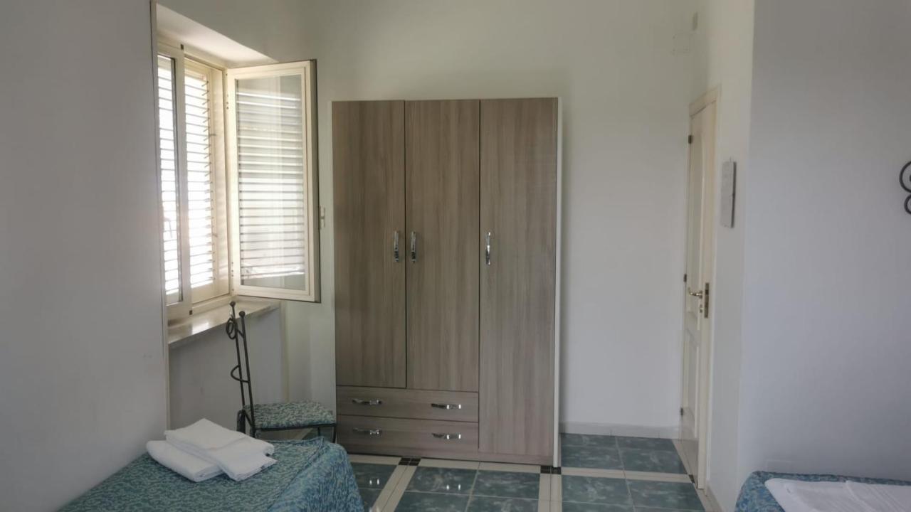 Hotel Celeste Procida Exterior photo