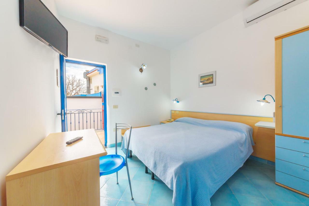 Hotel Celeste Procida Exterior photo